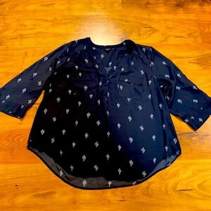 Torrid cactus print light weight gray half sleeve shirt